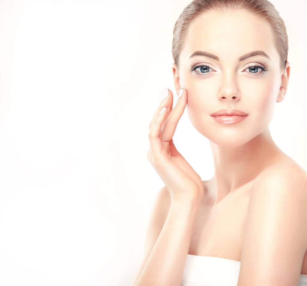 FUTURACONTOUR® Gesichtsbehandlung bei Skin Art Cosmetics