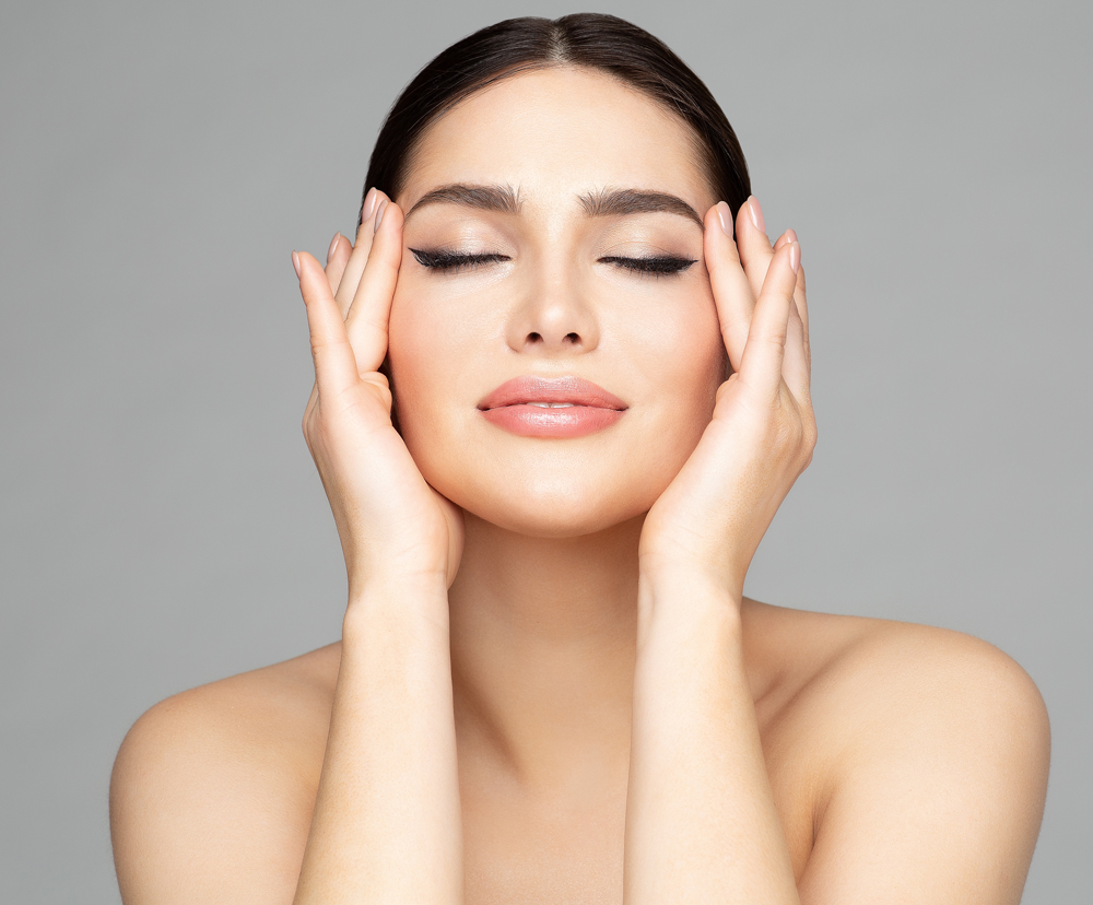 Individuelle Lidstrich-Pigmentierung bei Skin Art Cosmetics